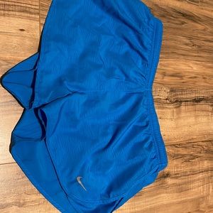 Nike running shorts size large